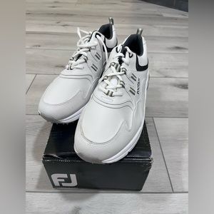 Men’s Footjoy Greenjoys Men’s Golf Shoes Size 12 NWB